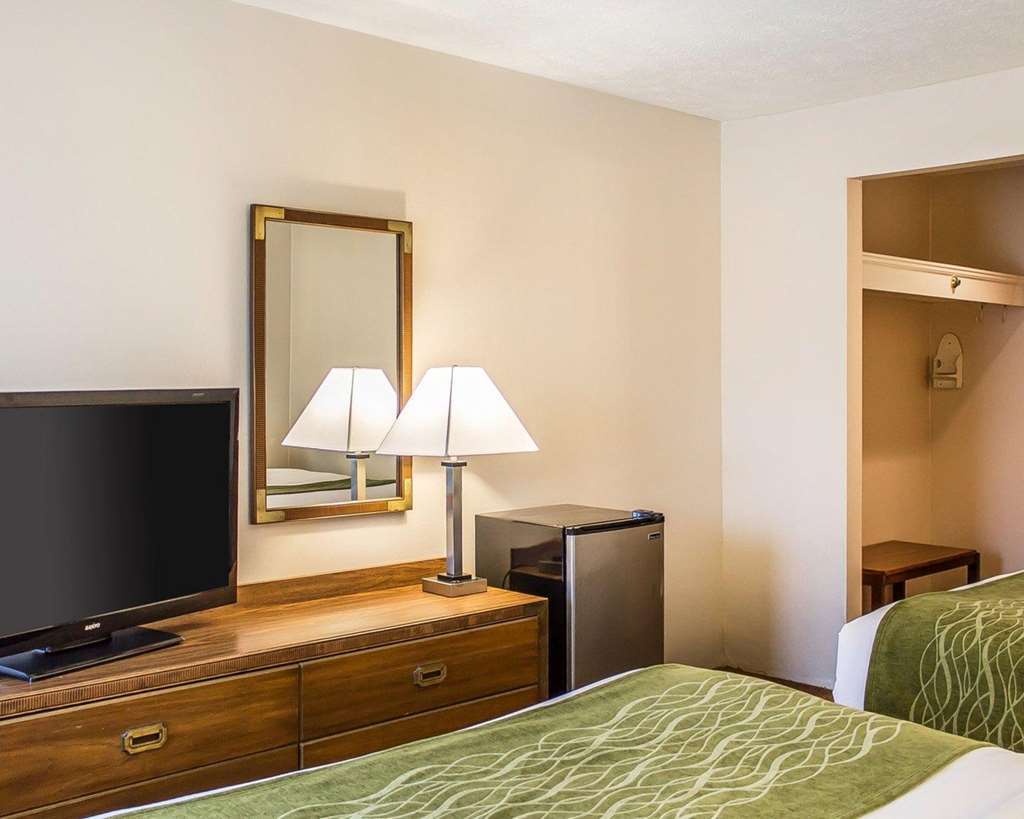 Quality Inn Petoskey-Harbor Springs Bilik gambar